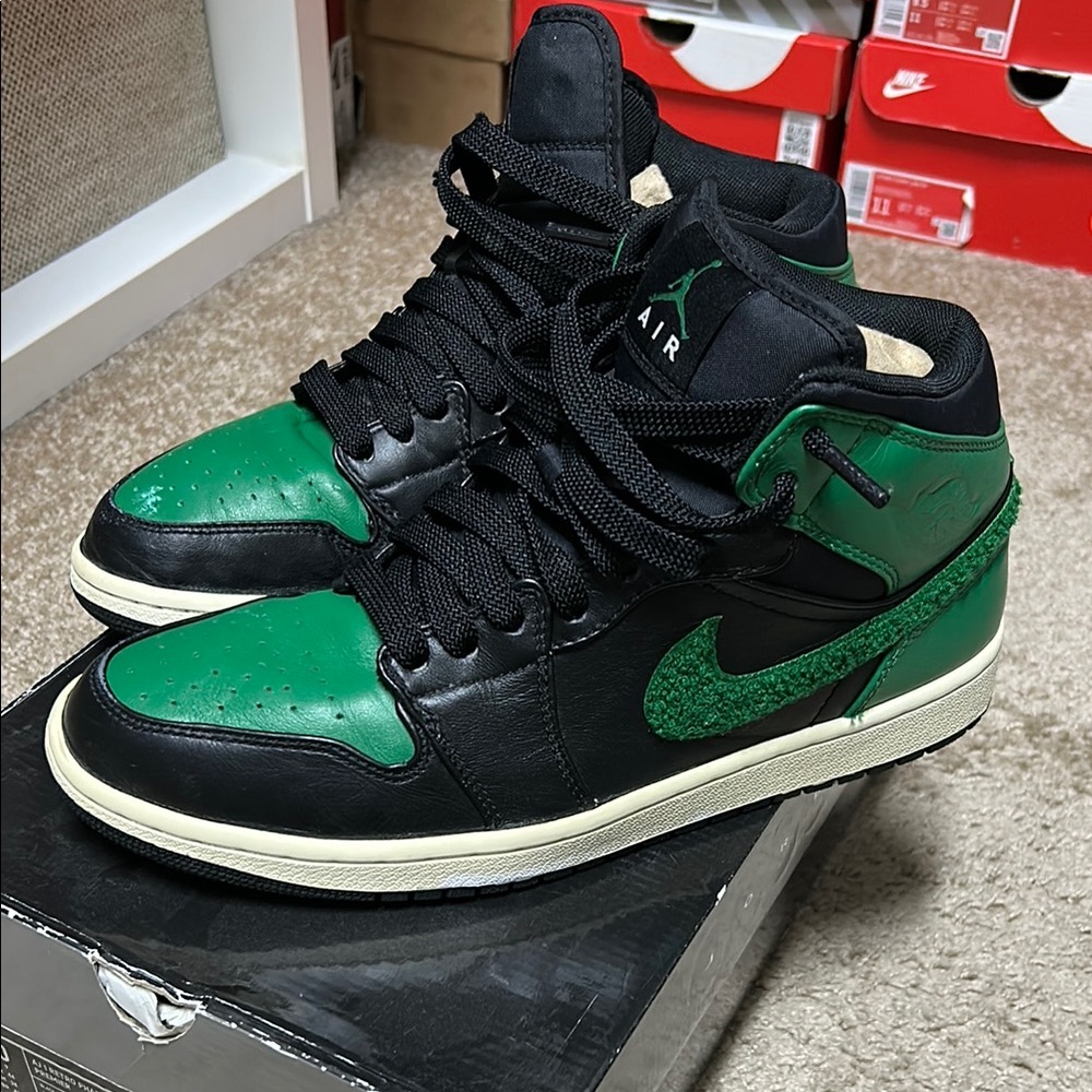 Nike Ir Jordan 1 “premium” Vintage Men's Black and Green High-Top “2000”